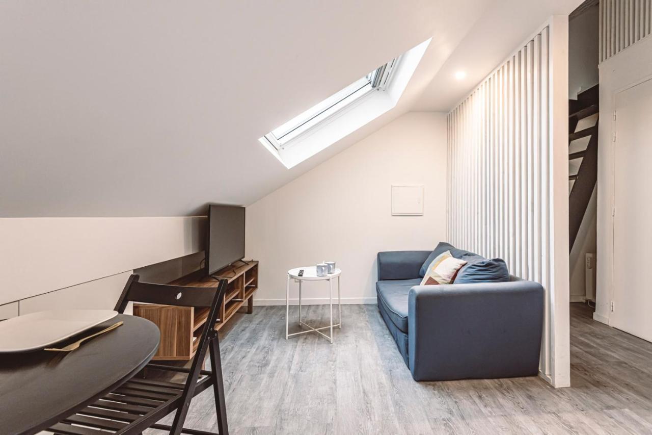 Le Coquet Logement Climatise Face A La Cathedrale - 3G Reims Eksteriør bilde