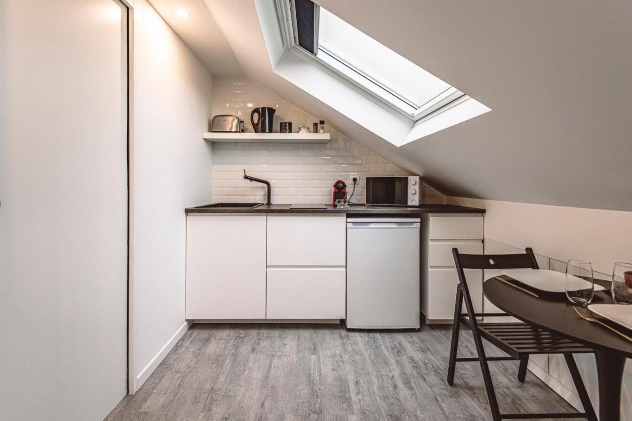 Le Coquet Logement Climatise Face A La Cathedrale - 3G Reims Eksteriør bilde